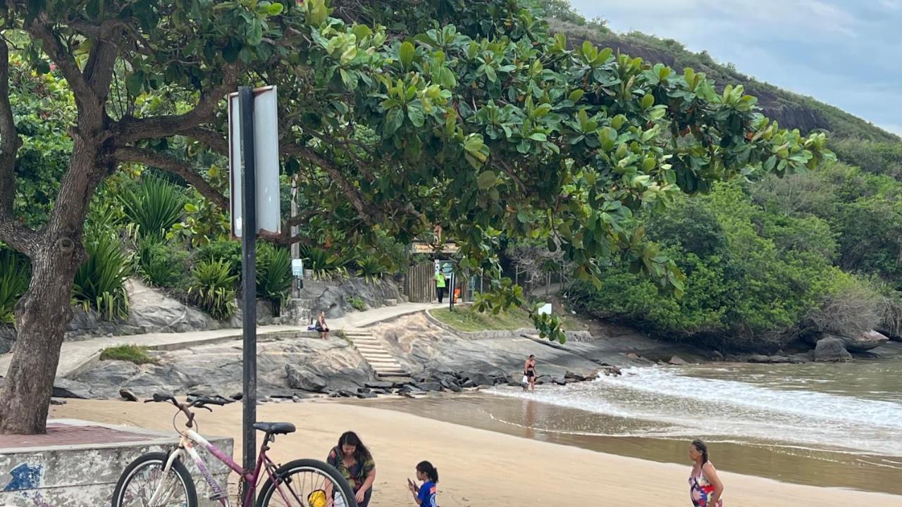 Apartamento 4 Quartos Av Beira Mar Nº 36 - Edif Canto Nobre - Guarapari Es Eksteriør bilde